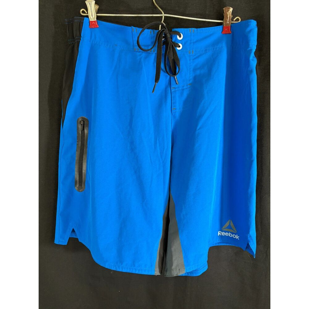 Reebok Men's Blue Black Board Training Shorts 32 Zip Pocket Stretch